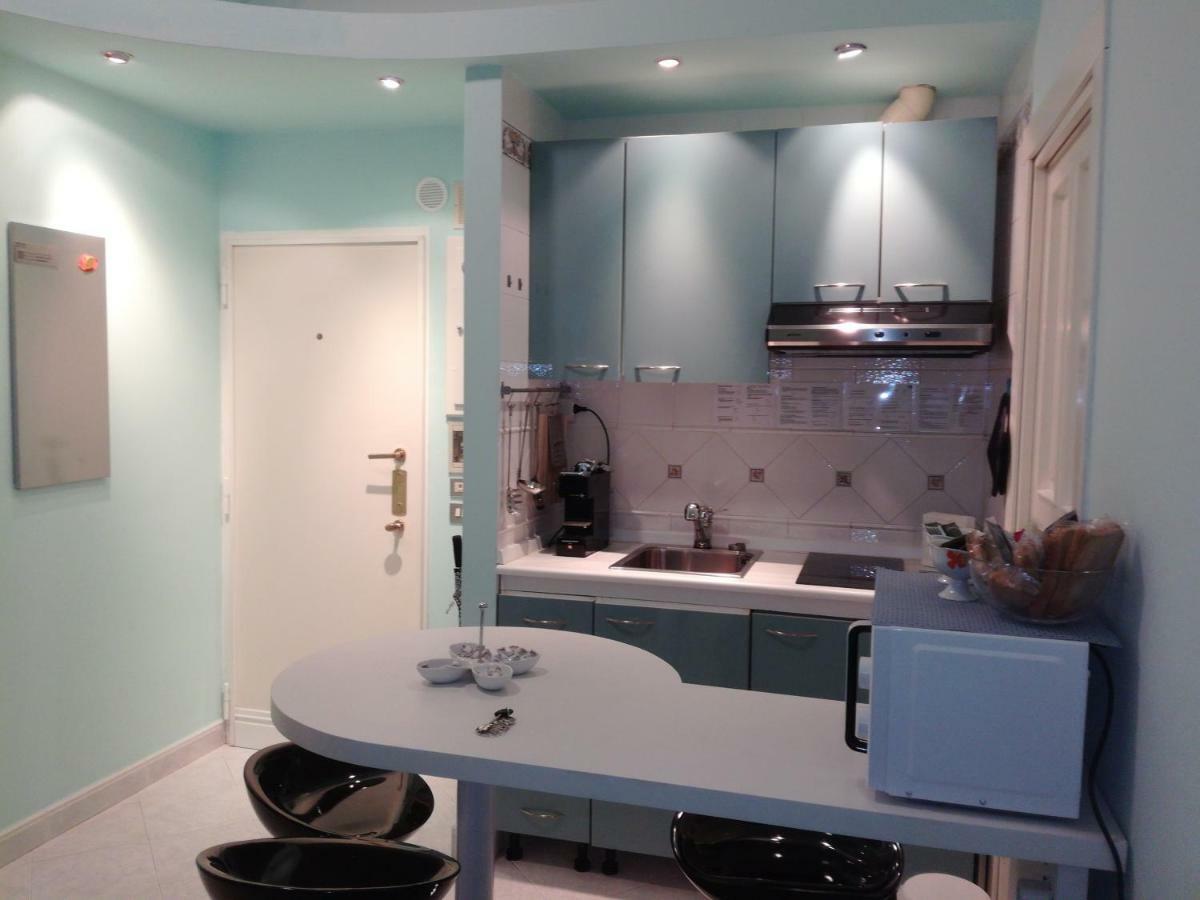 Cairoli 79 Apartment บารี ภายนอก รูปภาพ