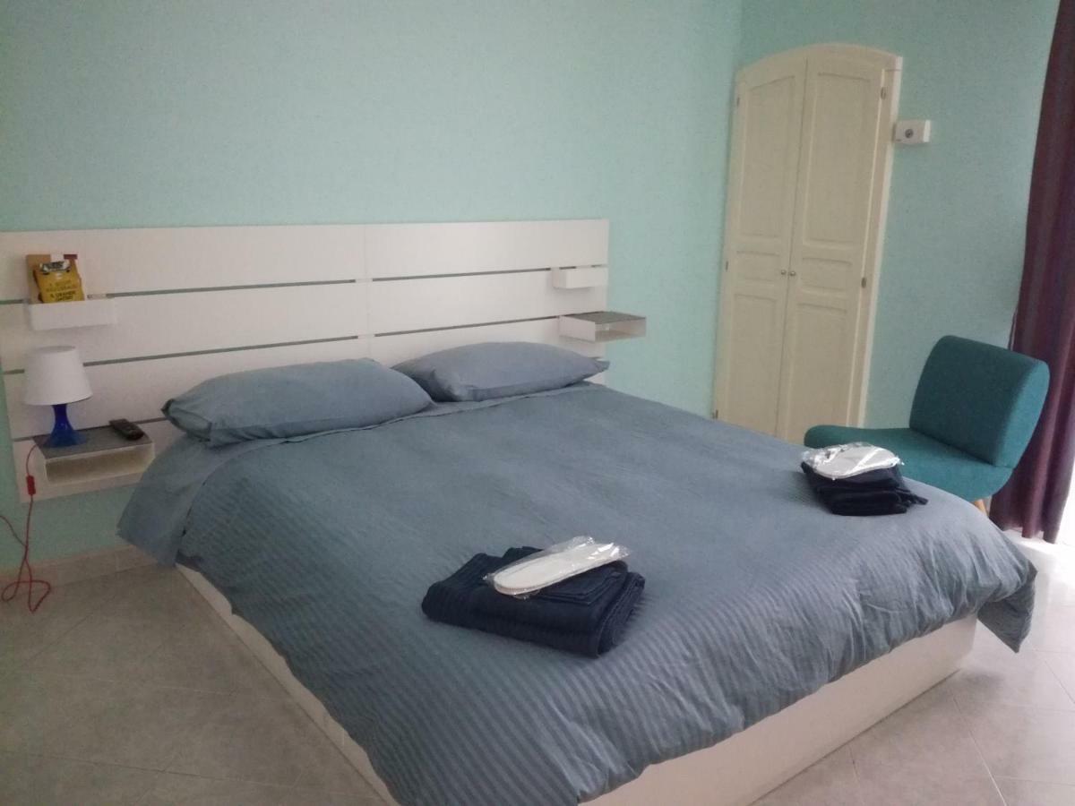 Cairoli 79 Apartment บารี ภายนอก รูปภาพ
