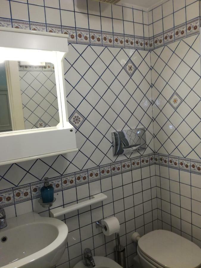 Cairoli 79 Apartment บารี ภายนอก รูปภาพ