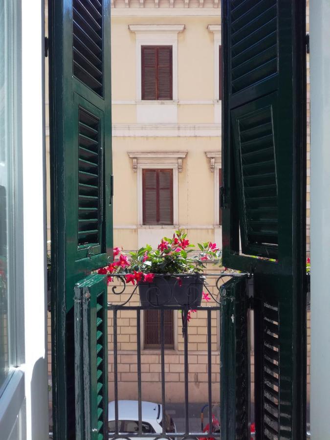 Cairoli 79 Apartment บารี ภายนอก รูปภาพ
